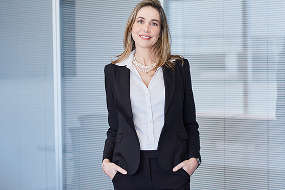Flávia Buiati - VICE-PRESIDENT OF THE LEGAL, FINANCIAL AND HR DEPARTMENTS Flávia Buiati - VICE-PRESIDENT OF THE LEGAL, FINANCIAL AND HR DEPARTMENTS